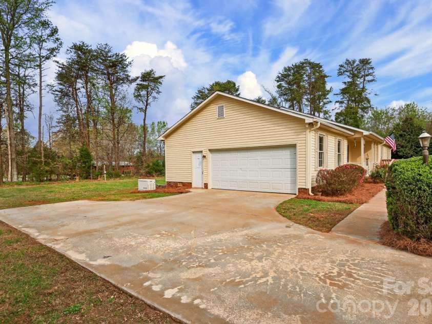 1120 Joy Street, Salisbury, NC 28147.  MLS# CAR4361511, YatesRealty ID 14113. 