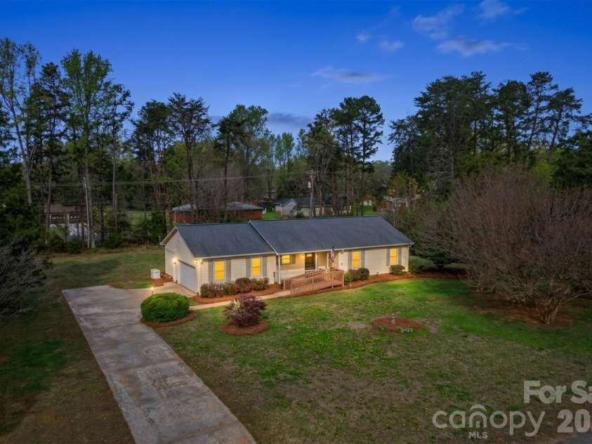 1120 Joy Street, Salisbury, NC 28147.  MLS# CAR4361511, YatesRealty ID 14113. 