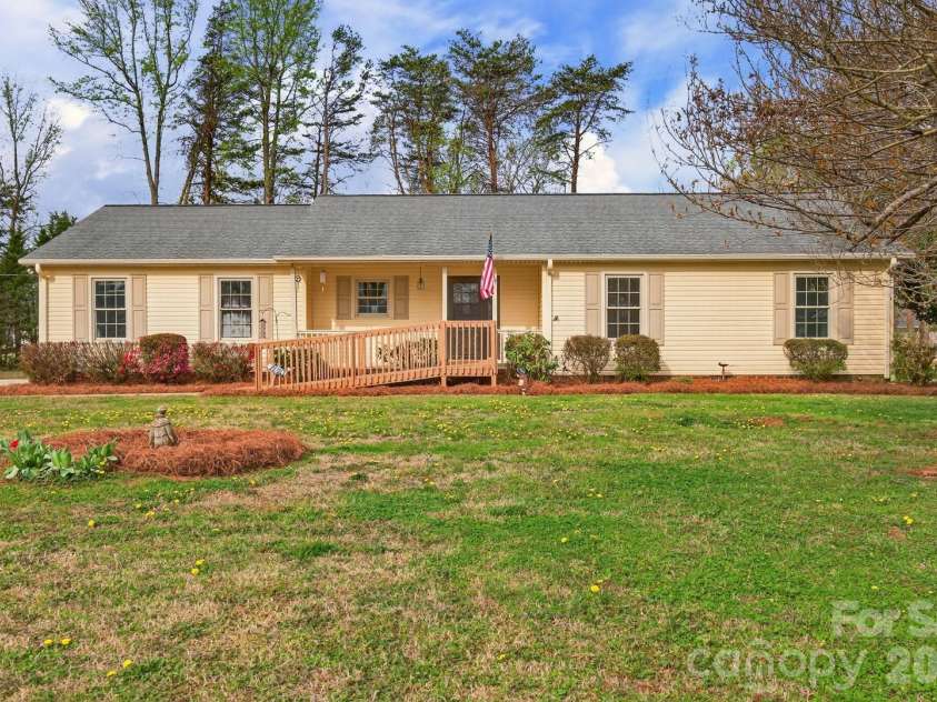 1120 Joy Street, Salisbury, NC 28147.  MLS# CAR4361511, YatesRealty ID 14113. 