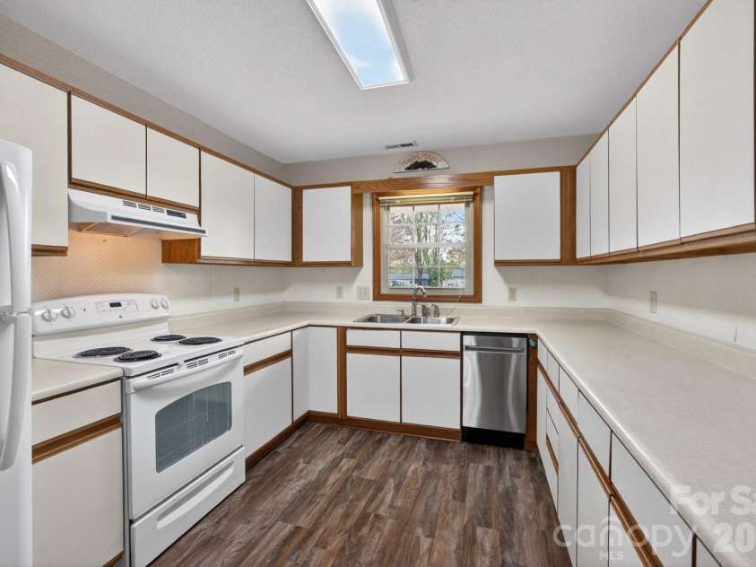 1120 Joy Street, Salisbury, NC 28147.  MLS# CAR4361511, YatesRealty ID 14113. 