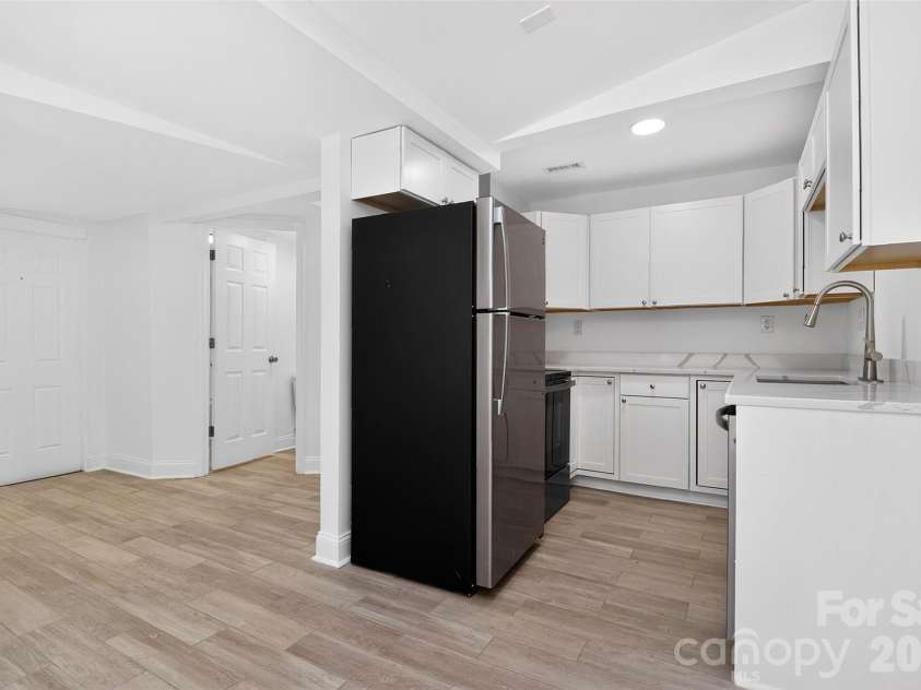 110 Wells Street, Kings Mountain, NC 28086.  MLS# CAR4341383, YatesRealty ID 14114. Kitchen