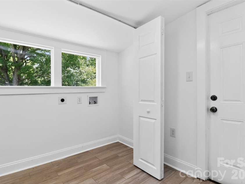 110 Wells Street, Kings Mountain, NC 28086.  MLS# CAR4341383, YatesRealty ID 14114. Laundry