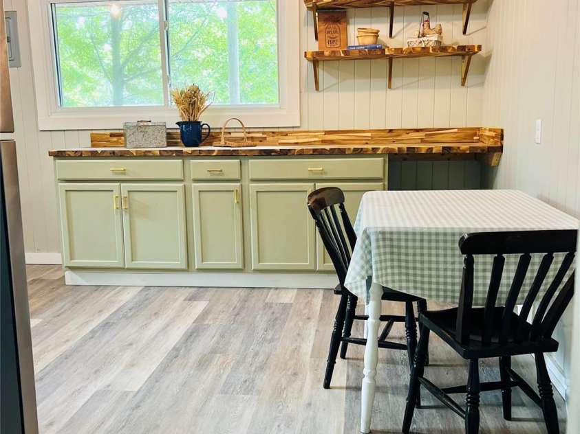 115 Hill Street, Forest City, NC 28043.  MLS# CAR4291934, YatesRealty ID 14114. Kitchen