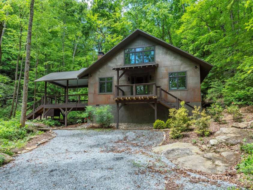 401 Winterle Road, Lake Lure, NC 28746.  MLS# CAR4254959, YatesRealty ID 14115. 401 Winterle Road in the Three Creeks Community of Lake Lure.