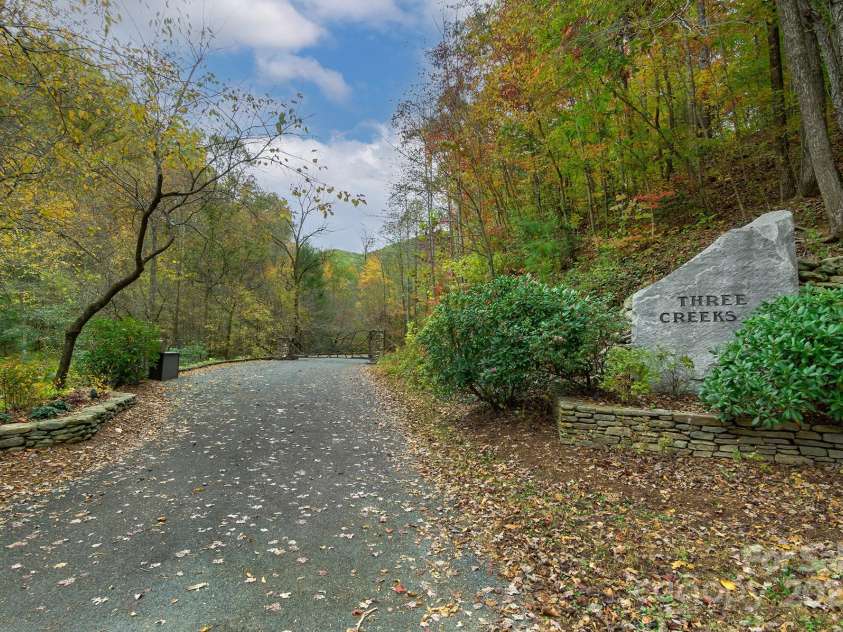 401 Winterle Road, Lake Lure, NC 28746.  MLS# CAR4254959, YatesRealty ID 14115. Gated Community of Three Creeks to the North of Lake Lure.