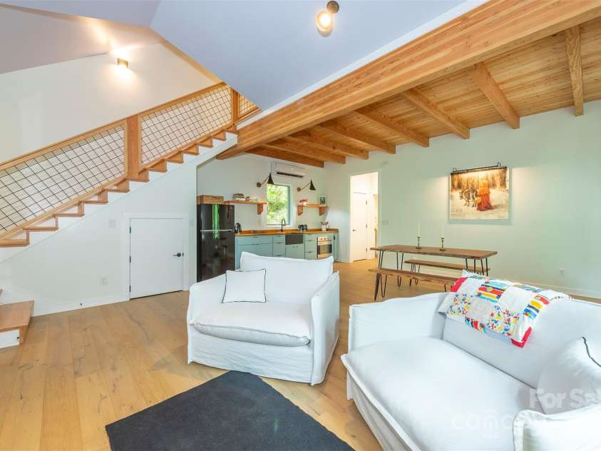 401 Winterle Road, Lake Lure, NC 28746.  MLS# CAR4254959, YatesRealty ID 14115. Wonderful combination of openness and warmth.