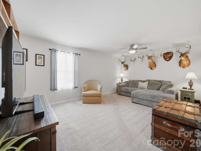 2841 Legacy Ridge Lane, Catawba, NC 28609.  MLS# CAR4365167, YatesRealty ID 14116. 