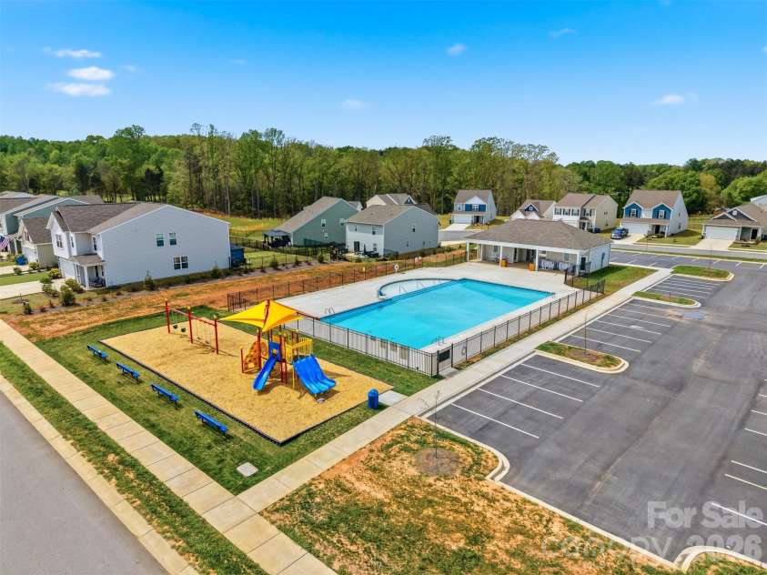 2841 Legacy Ridge Lane, Catawba, NC 28609.  MLS# CAR4365167, YatesRealty ID 14116. Community Pool