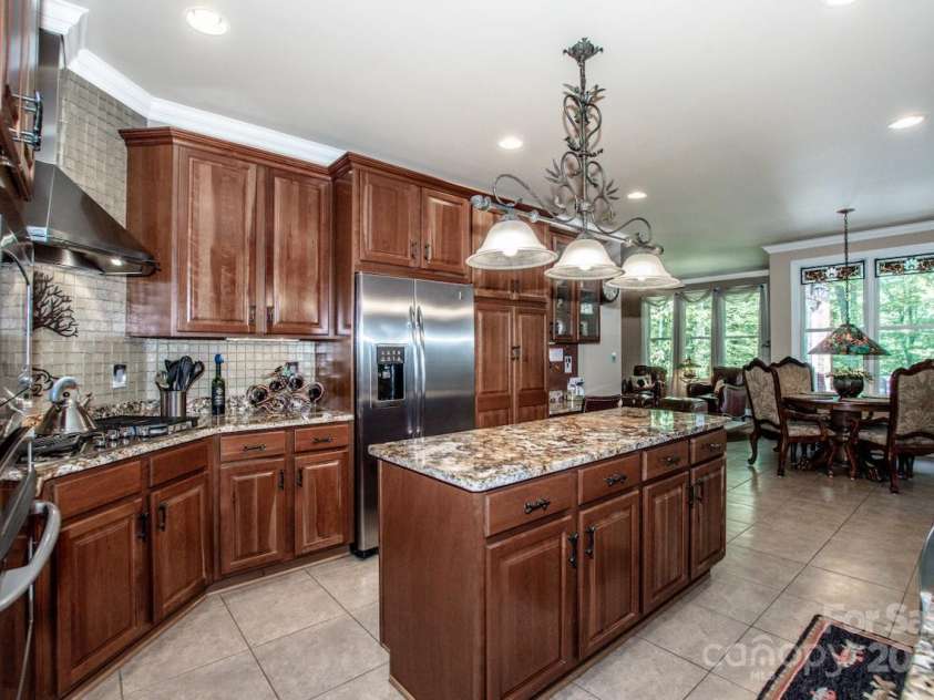 112 Eagle Chase Lane, Troutman, NC 28166.  MLS# CAR4254308, YatesRealty ID 14117. 