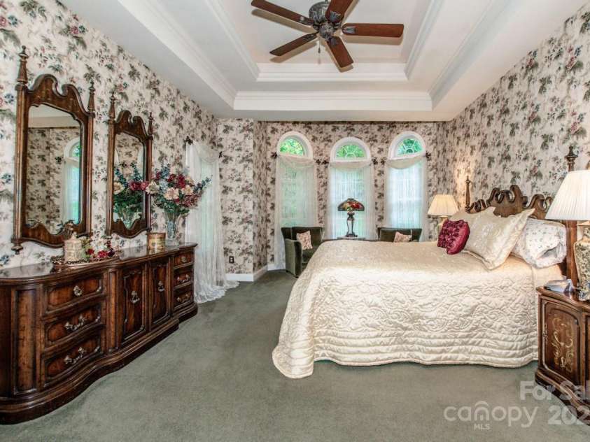 112 Eagle Chase Lane, Troutman, NC 28166.  MLS# CAR4254308, YatesRealty ID 14117. 