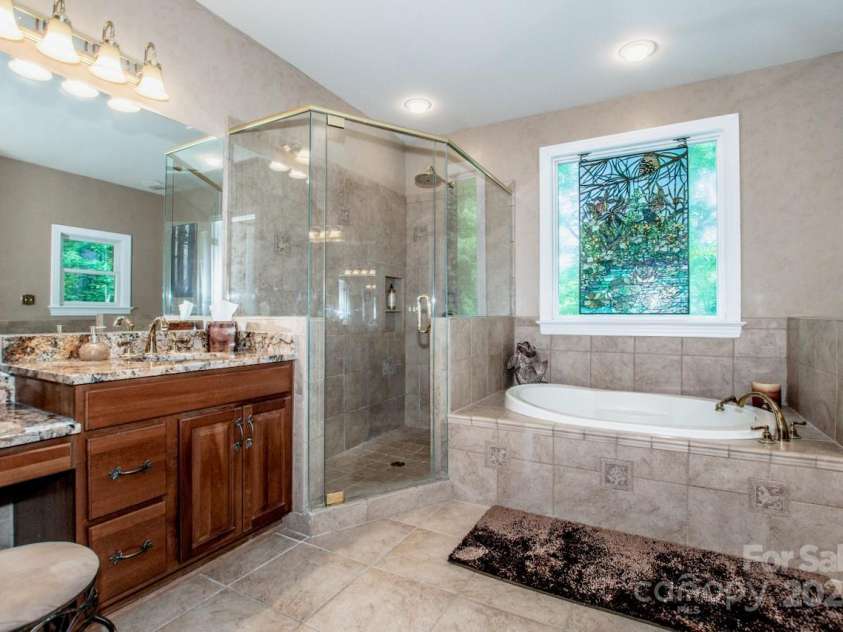 112 Eagle Chase Lane, Troutman, NC 28166.  MLS# CAR4254308, YatesRealty ID 14117. 