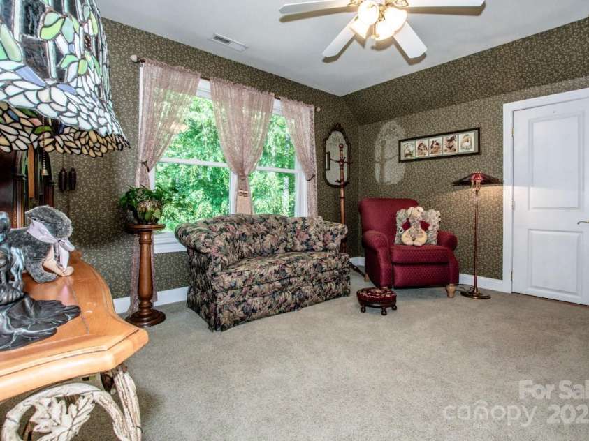 112 Eagle Chase Lane, Troutman, NC 28166.  MLS# CAR4254308, YatesRealty ID 14117. 