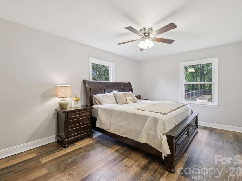 798 Pine Haven Circle, Clover, SC 29710.  MLS# CAR4359577, YatesRealty ID 14117. 1st Flr - Primary w/private bath (11x17)