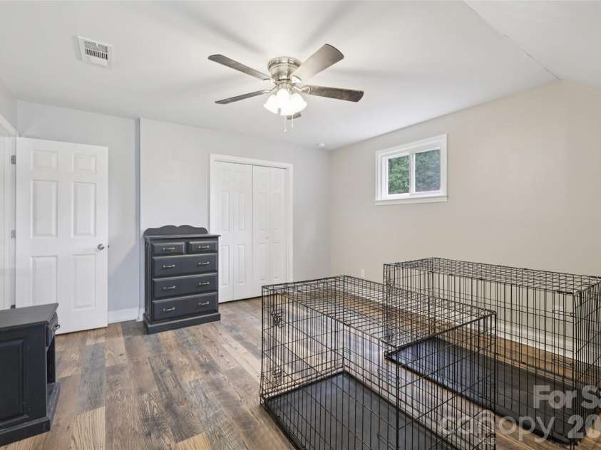 798 Pine Haven Circle, Clover, SC 29710.  MLS# CAR4359577, YatesRealty ID 14117. 2nd Flr - Bdrm (13.5x13)