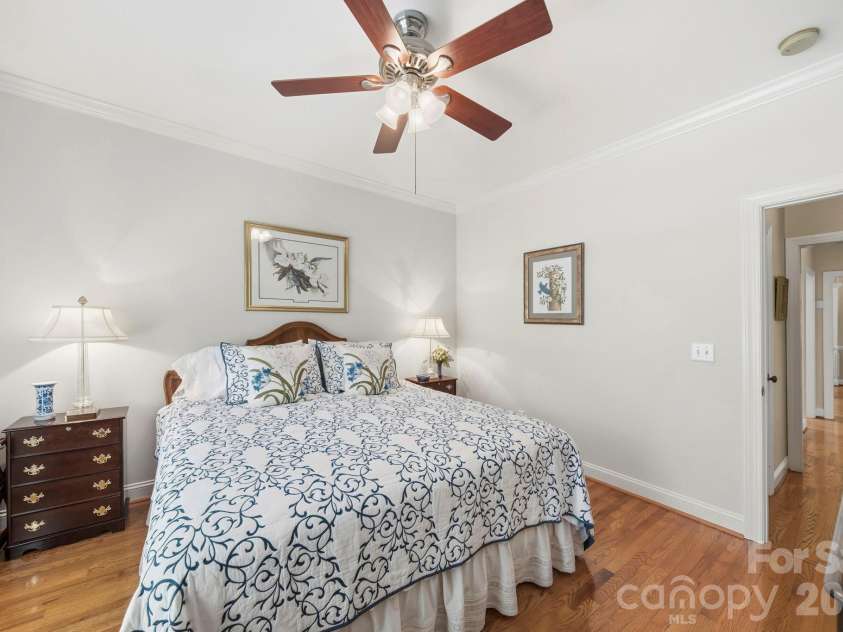 2909 Lakeshore Drive, Chester, SC 29706.  MLS# CAR4367070, YatesRealty ID 14118. 