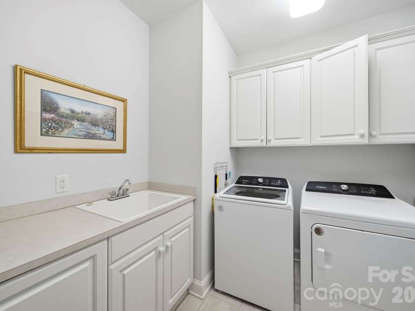 2909 Lakeshore Drive, Chester, SC 29706.  MLS# CAR4367070, YatesRealty ID 14118. 