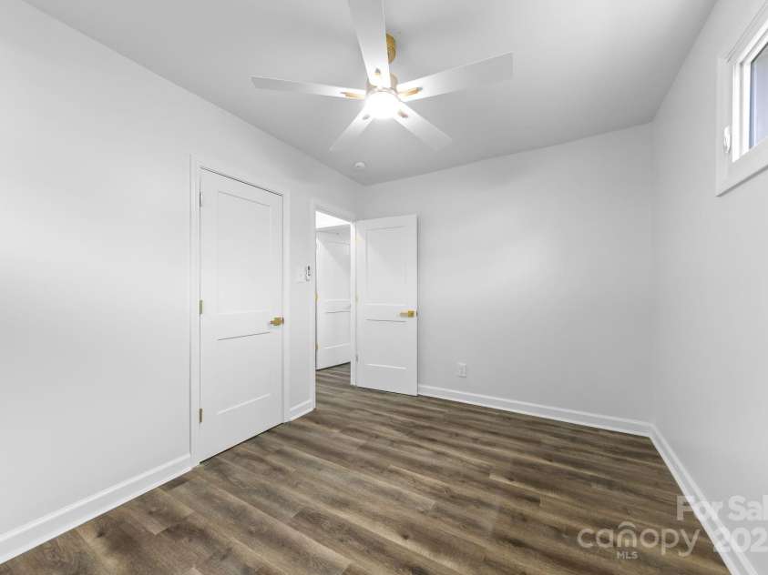 4226 Randolph Road, Charlotte, NC 28211.  MLS# CAR4258784, YatesRealty ID 14119. 