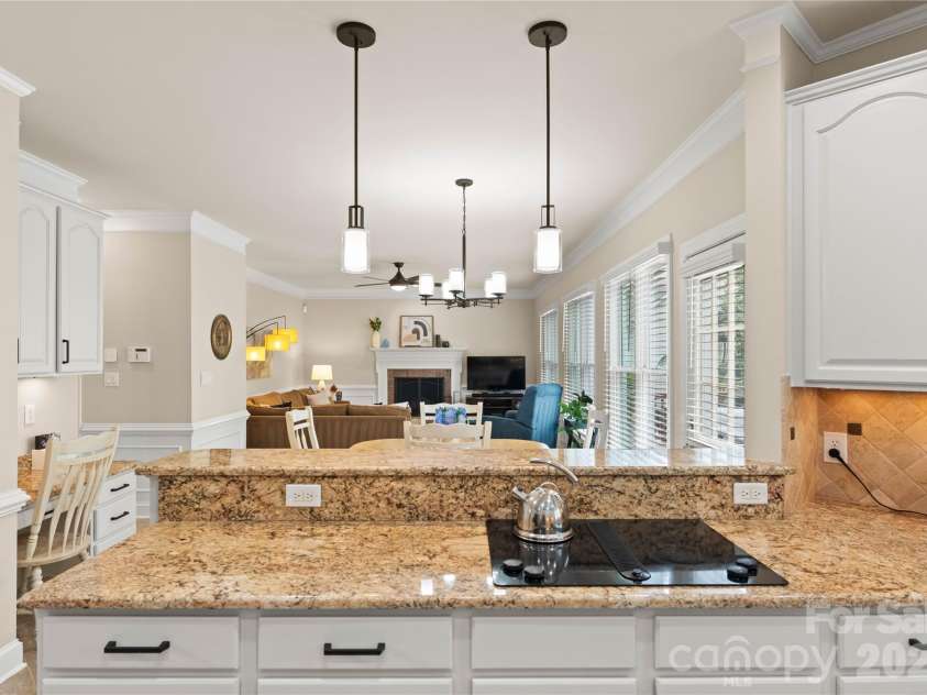 4708 Heatherton Place, Charlotte, NC 28270.  MLS# CAR4363271, YatesRealty ID 14119. 