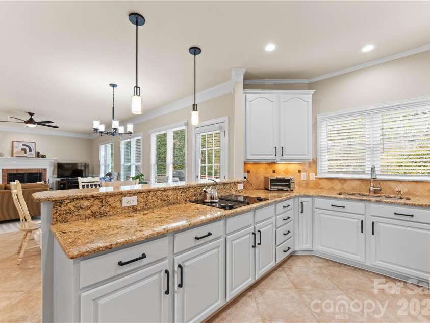 4708 Heatherton Place, Charlotte, NC 28270.  MLS# CAR4363271, YatesRealty ID 14119. 