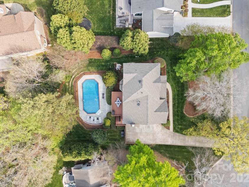 4708 Heatherton Place, Charlotte, NC 28270.  MLS# CAR4363271, YatesRealty ID 14119. 