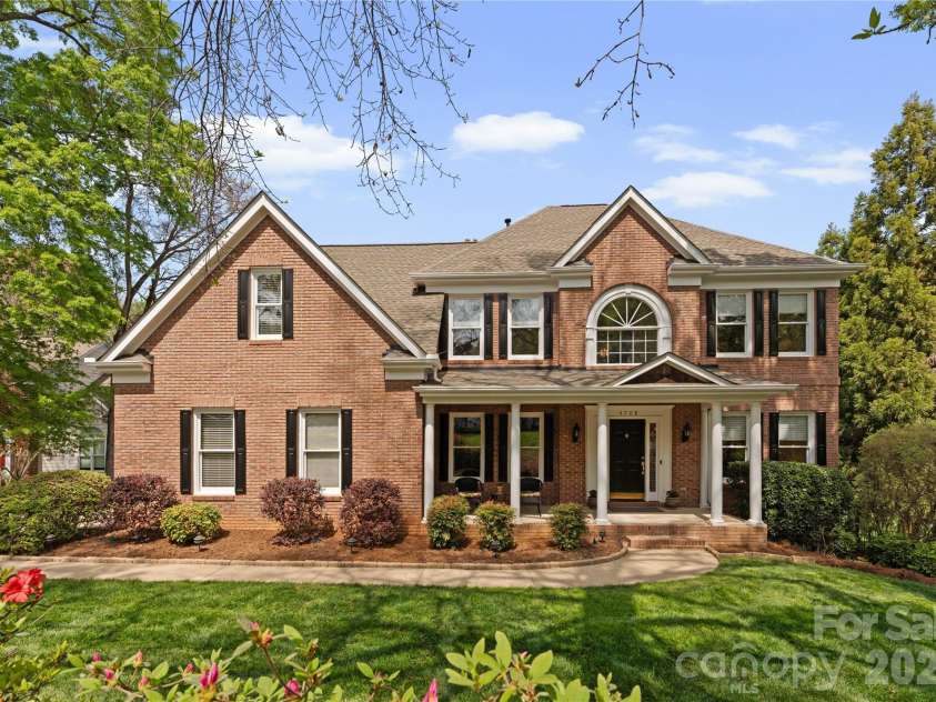 4708 Heatherton Place, Charlotte, NC 28270.  MLS# CAR4363271, YatesRealty ID 14119. 