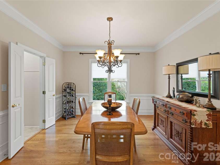 4708 Heatherton Place, Charlotte, NC 28270.  MLS# CAR4363271, YatesRealty ID 14119. Dining Room