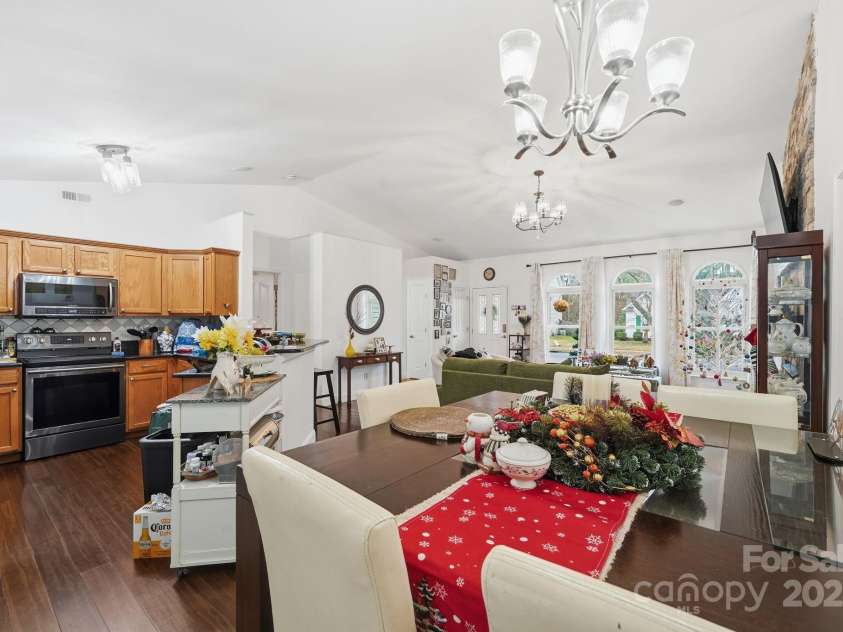 13512 Michael Lynn Road, Charlotte, NC 28278.  MLS# CAR4329599, YatesRealty ID 1412. 