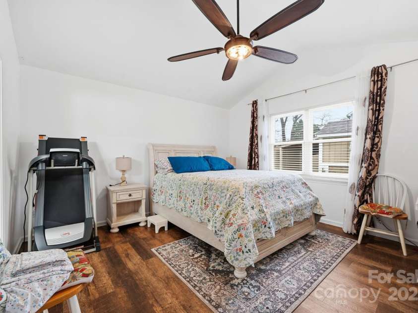 13512 Michael Lynn Road, Charlotte, NC 28278.  MLS# CAR4329599, YatesRealty ID 1412. 