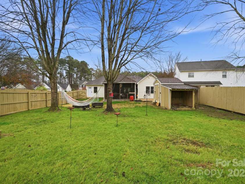 13512 Michael Lynn Road, Charlotte, NC 28278.  MLS# CAR4329599, YatesRealty ID 1412. 