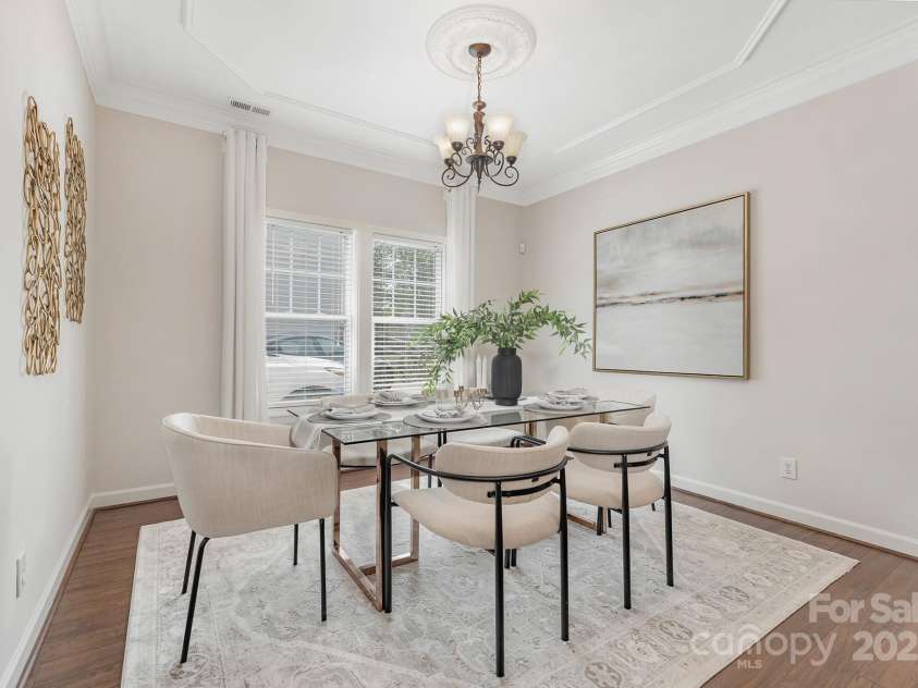 8206 Stourhead Gardens Lane, Waxhaw, NC 28173.  MLS# CAR4250920, YatesRealty ID 14120. Dinning