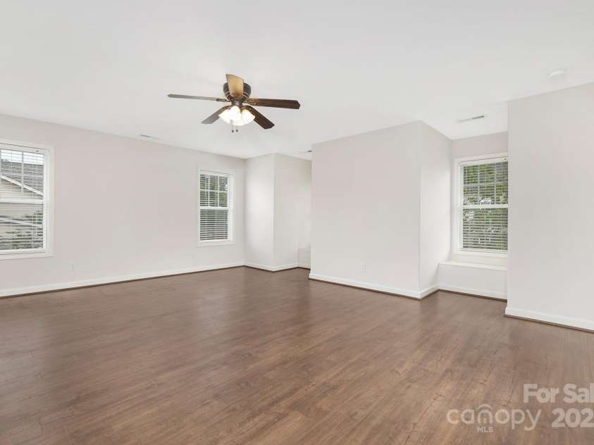 8206 Stourhead Gardens Lane, Waxhaw, NC 28173.  MLS# CAR4250920, YatesRealty ID 14120. Guest Bedroom/Entertainment room