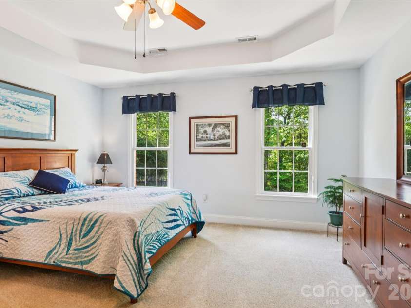 155 Howard Pond Loop, Statesville, NC 28625.  MLS# CAR4355676, YatesRealty ID 14123. 
