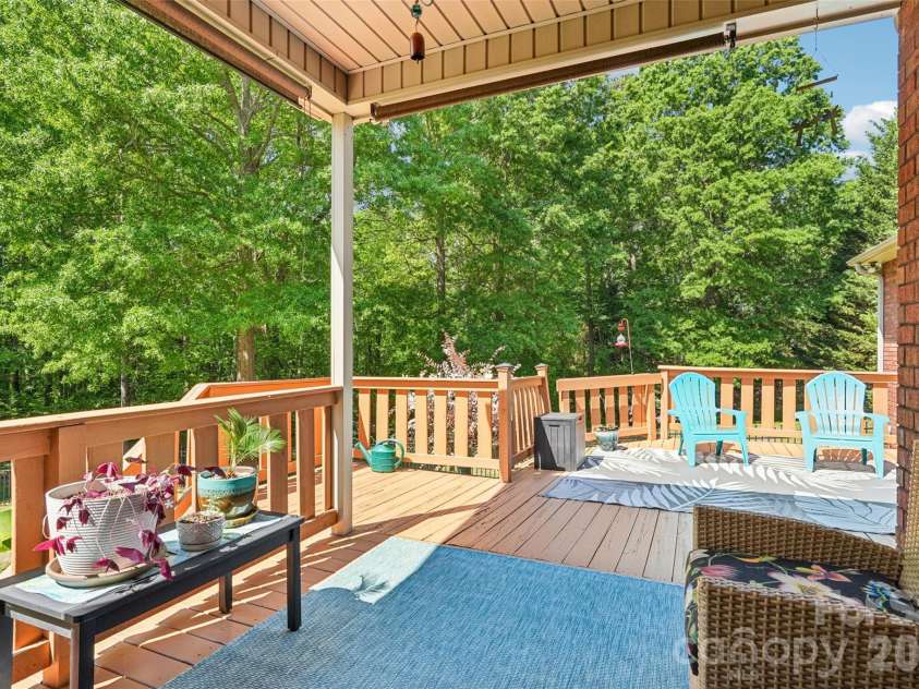 155 Howard Pond Loop, Statesville, NC 28625.  MLS# CAR4355676, YatesRealty ID 14123. 