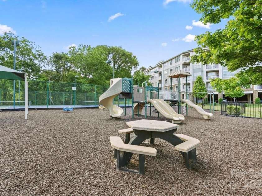 245 Rock Ridge Lane, Mount Holly, NC 28120.  MLS# CAR4255355, YatesRealty ID 14124. 