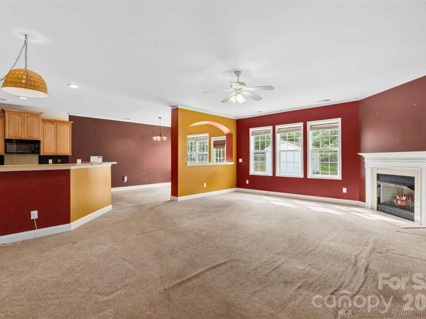 4743 Cascade Avenue, Rock Hill, SC 29732.  MLS# CAR4366756, YatesRealty ID 14124. 
