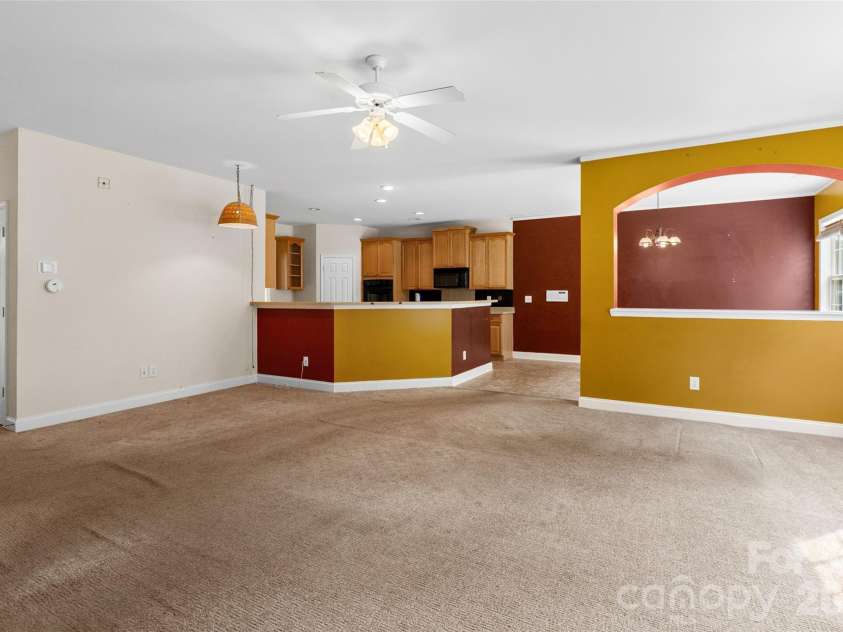 4743 Cascade Avenue, Rock Hill, SC 29732.  MLS# CAR4366756, YatesRealty ID 14124. 