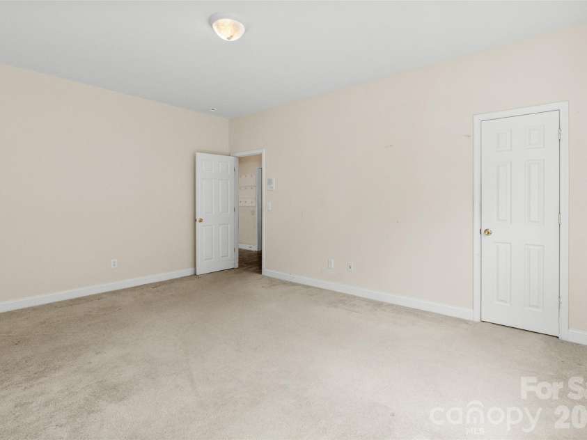 4743 Cascade Avenue, Rock Hill, SC 29732.  MLS# CAR4366756, YatesRealty ID 14124. 