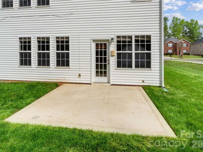 4743 Cascade Avenue, Rock Hill, SC 29732.  MLS# CAR4366756, YatesRealty ID 14124. 