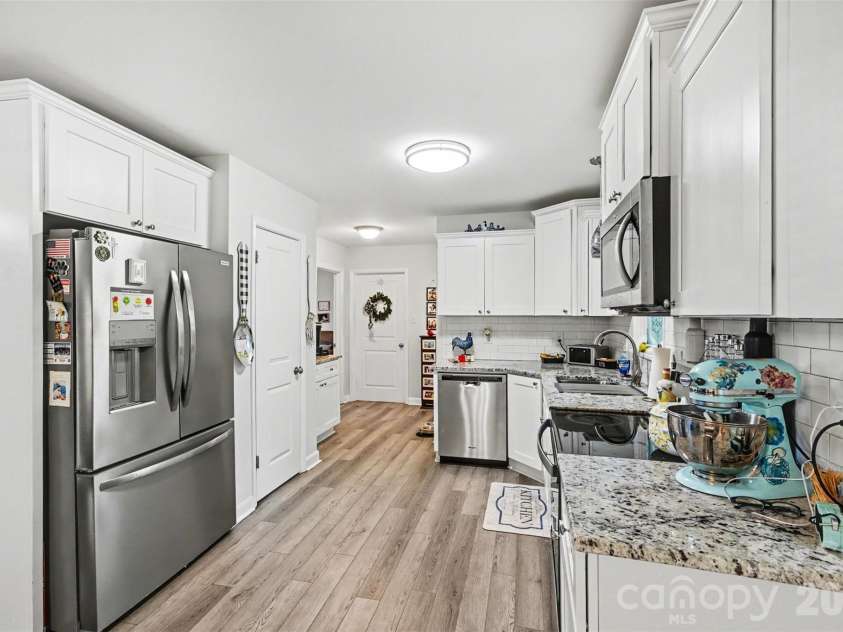 130 Cherokee Lane, Salisbury, NC 28147.  MLS# CAR4334676, YatesRealty ID 14126. 