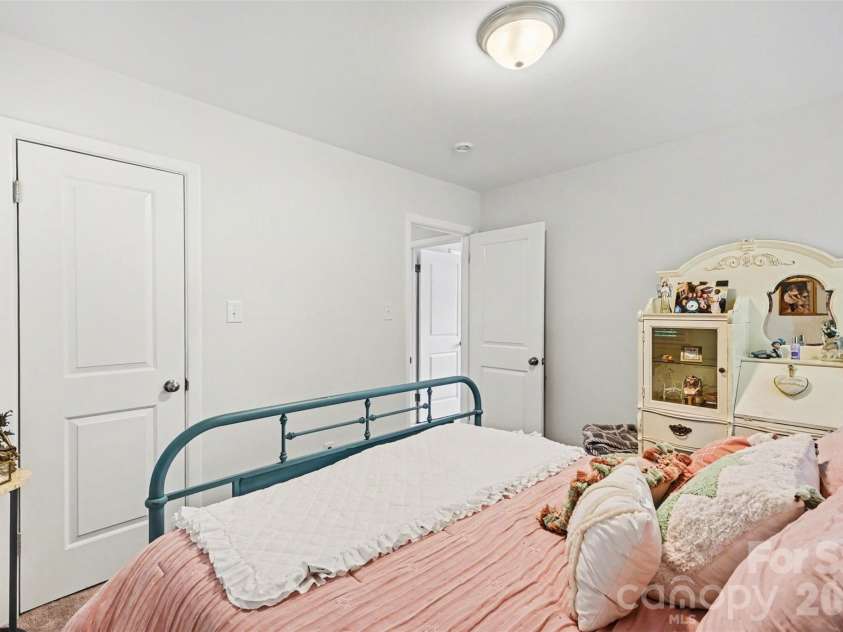 130 Cherokee Lane, Salisbury, NC 28147.  MLS# CAR4334676, YatesRealty ID 14126. 