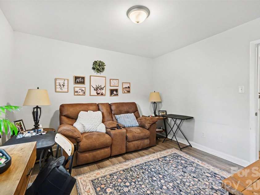 130 Cherokee Lane, Salisbury, NC 28147.  MLS# CAR4334676, YatesRealty ID 14126. 