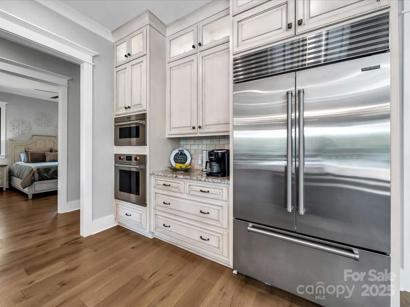 1579 Sunset Pointe Drive, Salisbury, NC 28146.  MLS# CAR4249912, YatesRealty ID 14126. 