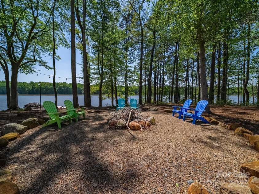 1579 Sunset Pointe Drive, Salisbury, NC 28146.  MLS# CAR4249912, YatesRealty ID 14126. 