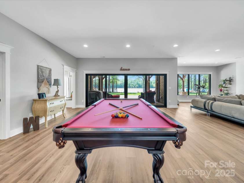 1579 Sunset Pointe Drive, Salisbury, NC 28146.  MLS# CAR4249912, YatesRealty ID 14126. Basement recreation area