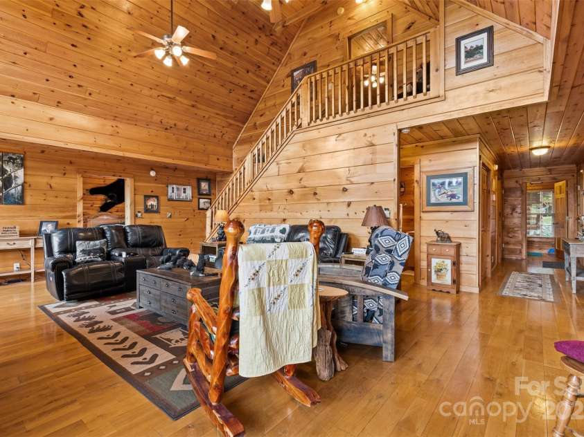 28 Outback Trail, Nebo, NC 28761.  MLS# CAR4249143, YatesRealty ID 14128. 