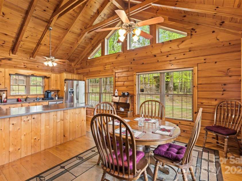 28 Outback Trail, Nebo, NC 28761.  MLS# CAR4249143, YatesRealty ID 14128. 