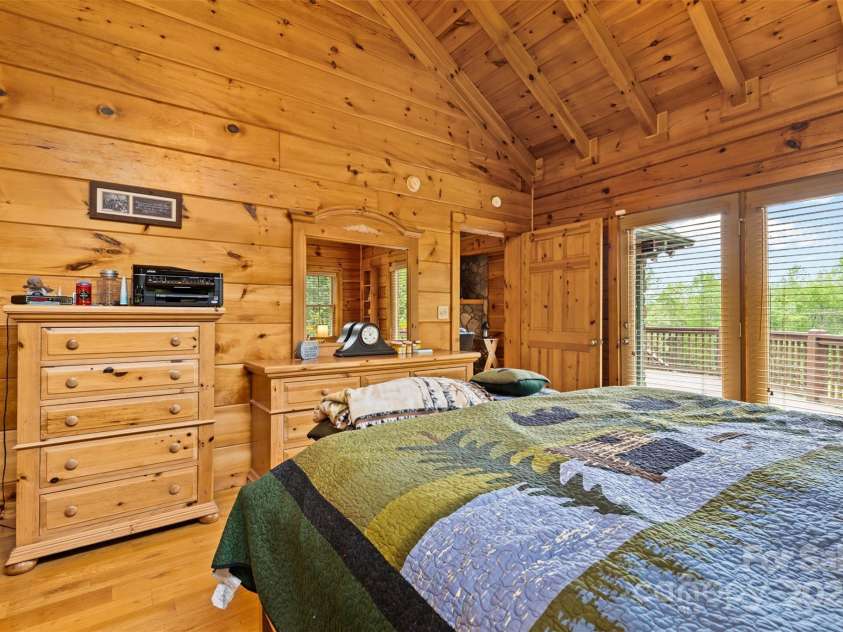 28 Outback Trail, Nebo, NC 28761.  MLS# CAR4249143, YatesRealty ID 14128. 