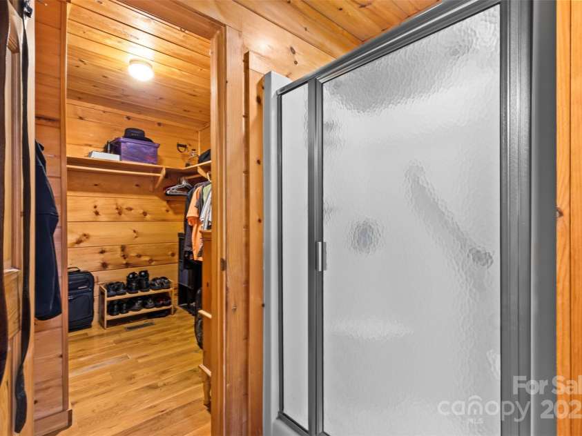 28 Outback Trail, Nebo, NC 28761.  MLS# CAR4249143, YatesRealty ID 14128. 