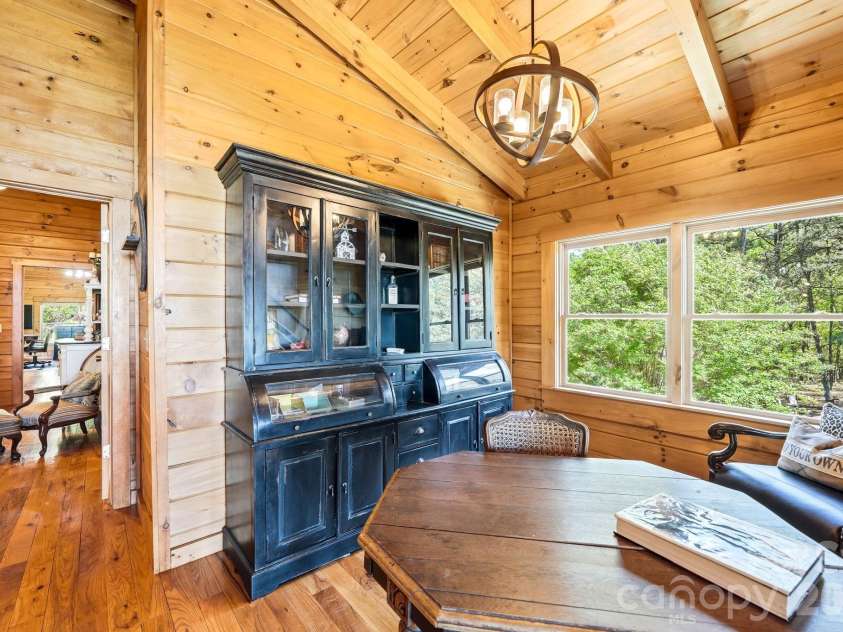 3918 Skyline Drive, Morganton, NC 28655.  MLS# CAR4371181, YatesRealty ID 14128. 