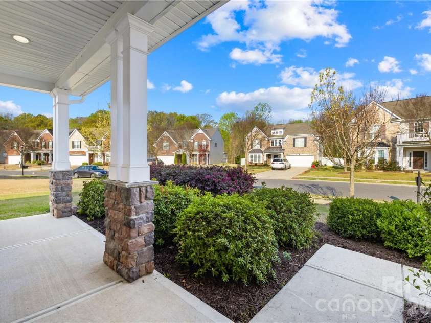 6634 Coral Rose Road, Charlotte, NC 28277.  MLS# CAR4362748, YatesRealty ID 14130. 